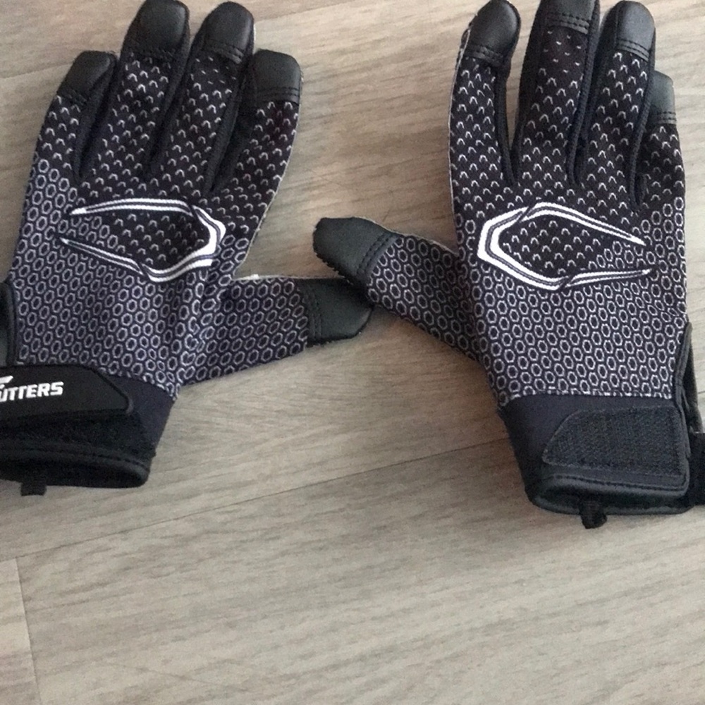 Cutters youth Receiver football gloves